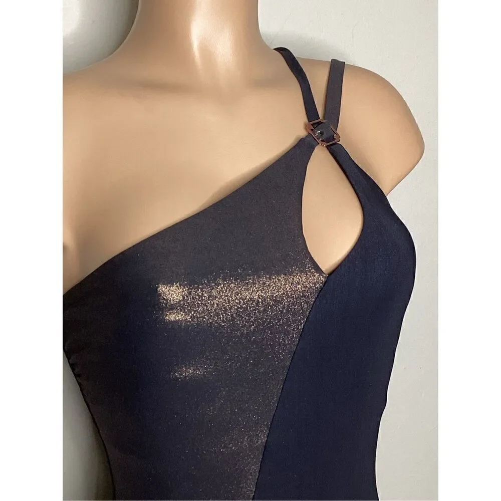 New. Amoressa by Miraclesuit black swimsuit. 8. Retails $188